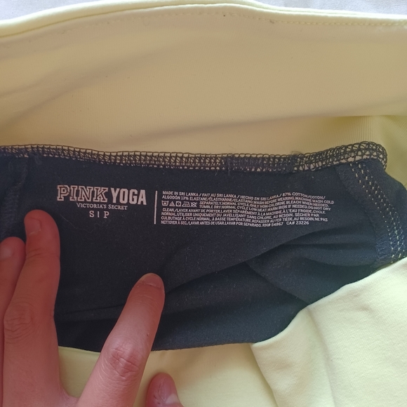 PINK Cropped Leggings - Picture 4 of 4